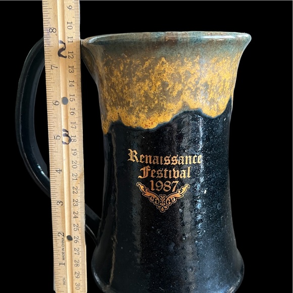 Vintage Renaissance Festival 1987 Beer Mug/Stein 8" tall. - Picture 7 of 8